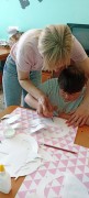 В Дневном центре прошел мастер класс по изготовлению открытки ко Дню семьи
