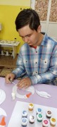 В Дневном центре прошел мастер класс по изготовлению открытки ко Дню семьи